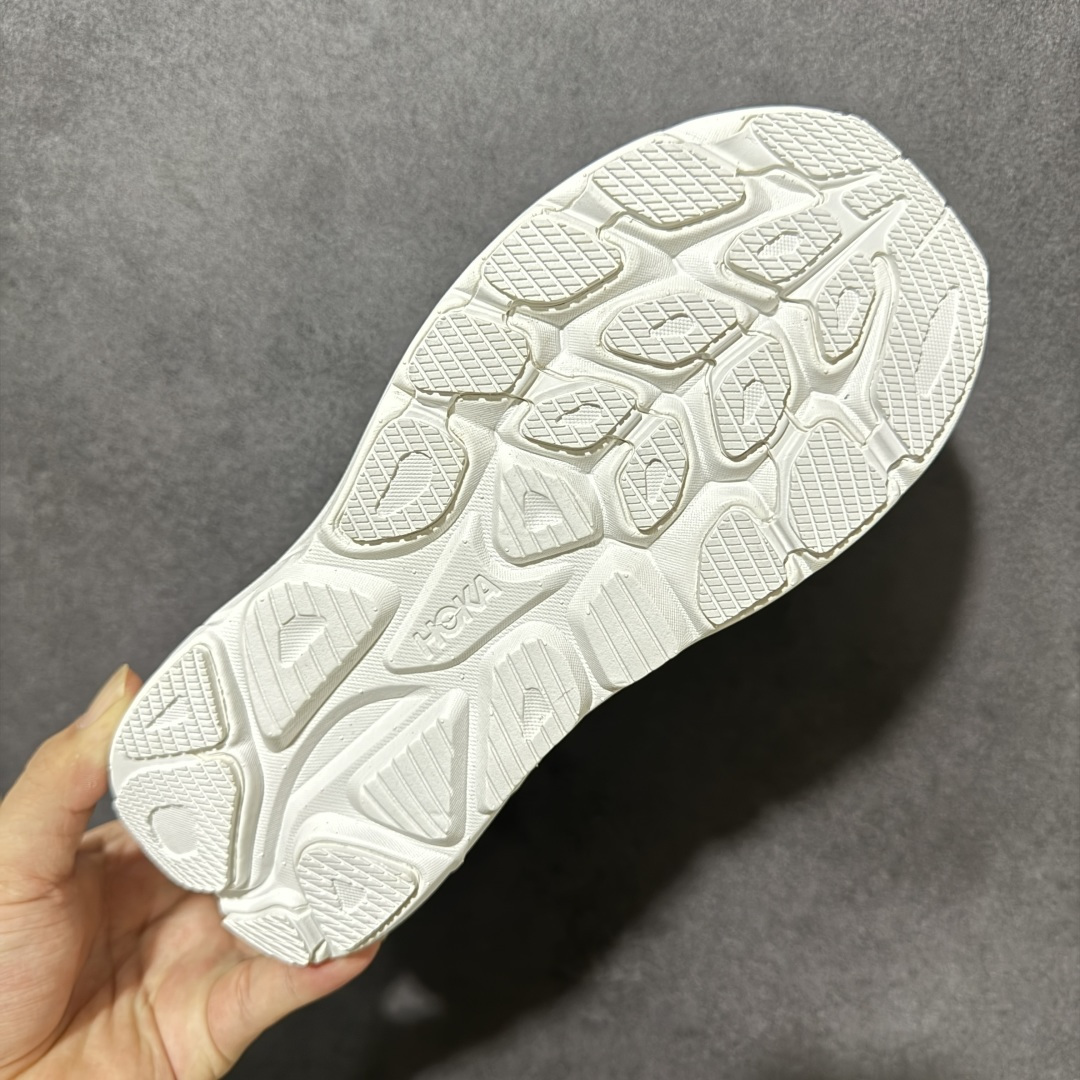 HOKA M CLIFTON 10 轻量低帮户外越野跑鞋 户外山脉越野轻量运动跑鞋 鞋面用轻的无缝架构 鞋带用了弹性不易