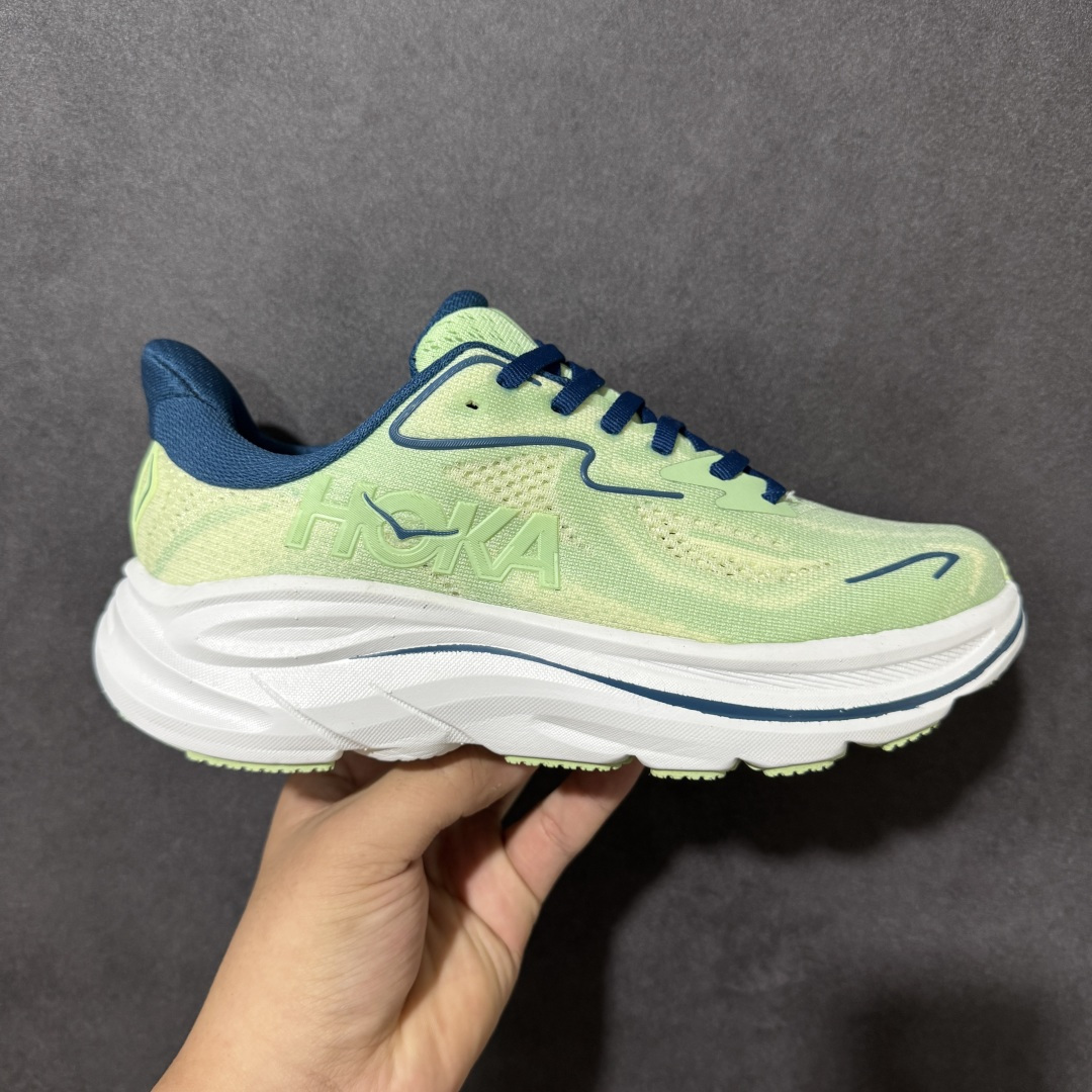 HOKA M CLIFTON 10 轻量低帮户外越野跑鞋 户外山脉越野轻量运动跑鞋 鞋面用轻的无缝架构 鞋带用了弹性不易 HOKA M CLIFTON 10 轻量低帮户外越野跑鞋 户外山脉越野轻量运动跑鞋 鞋面用轻的无缝架构 鞋带用了弹性不易
