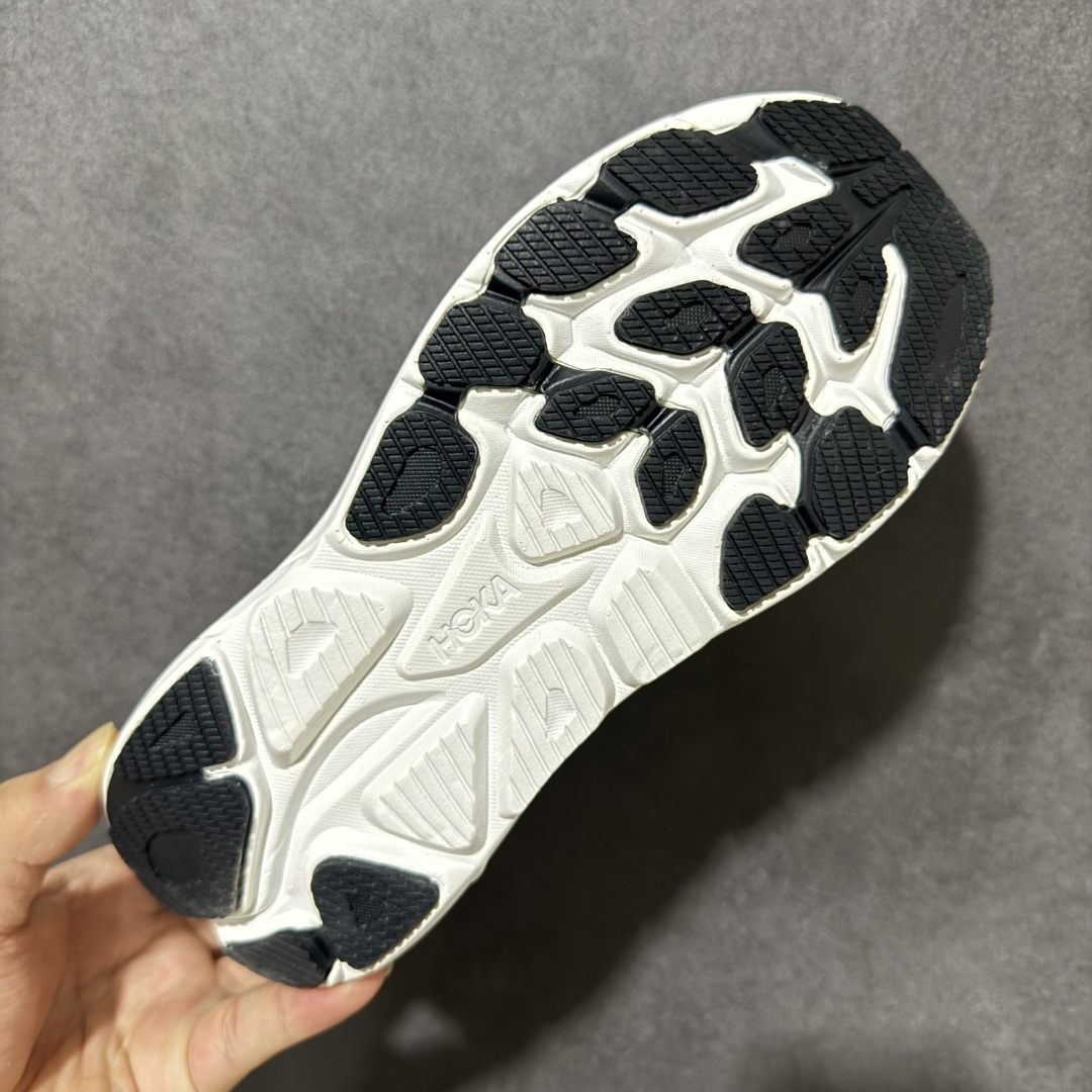 HOKA M CLIFTON 10 轻量低帮户外越野跑鞋 户外山脉越野轻量运动跑鞋 鞋面用轻的无缝架构 鞋带用了弹性不易