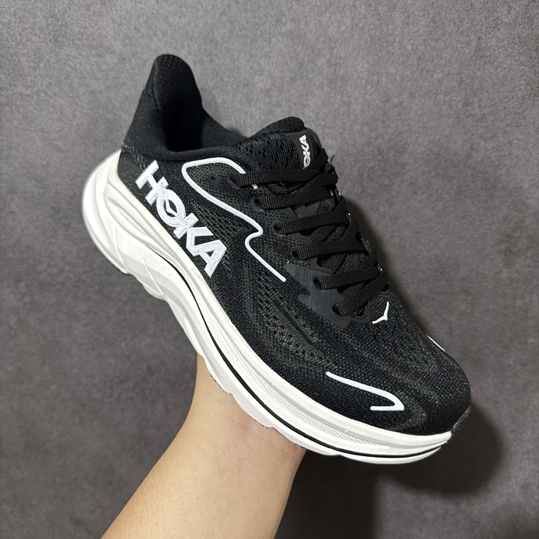HOKA M CLIFTON 10 轻量低帮户外越野跑鞋 户外山脉越野轻量运动跑鞋 鞋面用轻的无缝架构 鞋带用了弹性不易