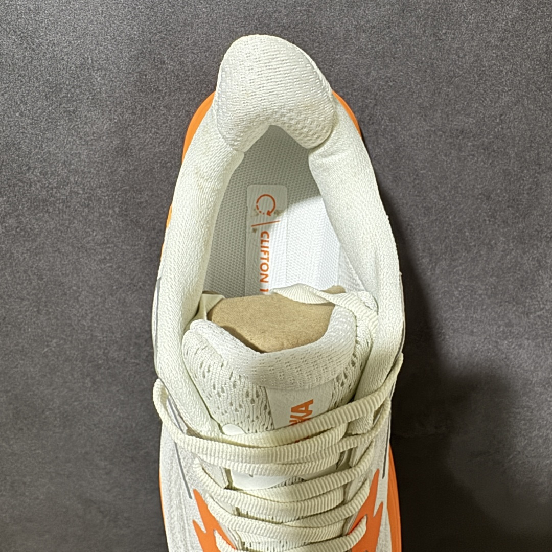 HOKA M CLIFTON 10 轻量低帮户外越野跑鞋 户外山脉越野轻量运动跑鞋 鞋面用轻的无缝架构 鞋带用了弹性不易