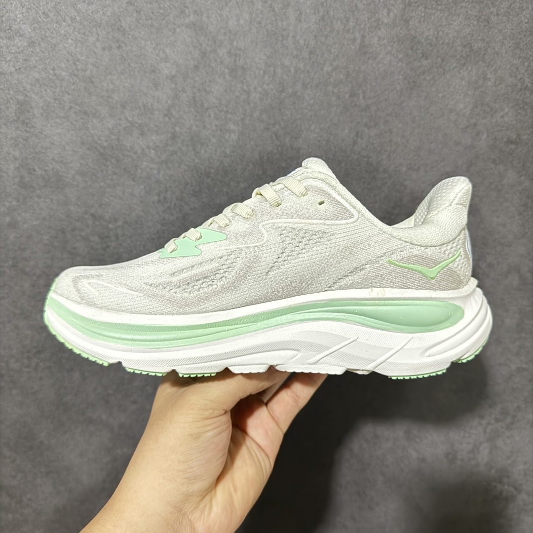 HOKA M CLIFTON 10 轻量低帮户外越野跑鞋 户外山脉越野轻量运动跑鞋 鞋面用轻的无缝架构 鞋带用了弹性不易