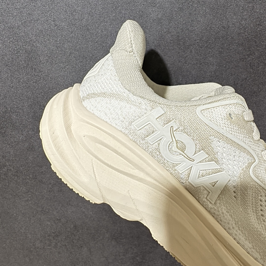 HOKA M CLIFTON 10 轻量低帮户外越野跑鞋 户外山脉越野轻量运动跑鞋 鞋面用轻的无缝架构 鞋带用了弹性不易