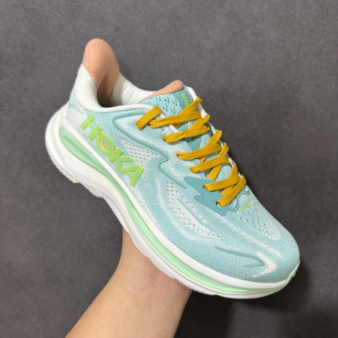 HOKA M CLIFTON 10 轻量低帮户外越野跑鞋 户外山脉越野轻量运动跑鞋 鞋面用轻的无缝架构 鞋带用了弹性不易