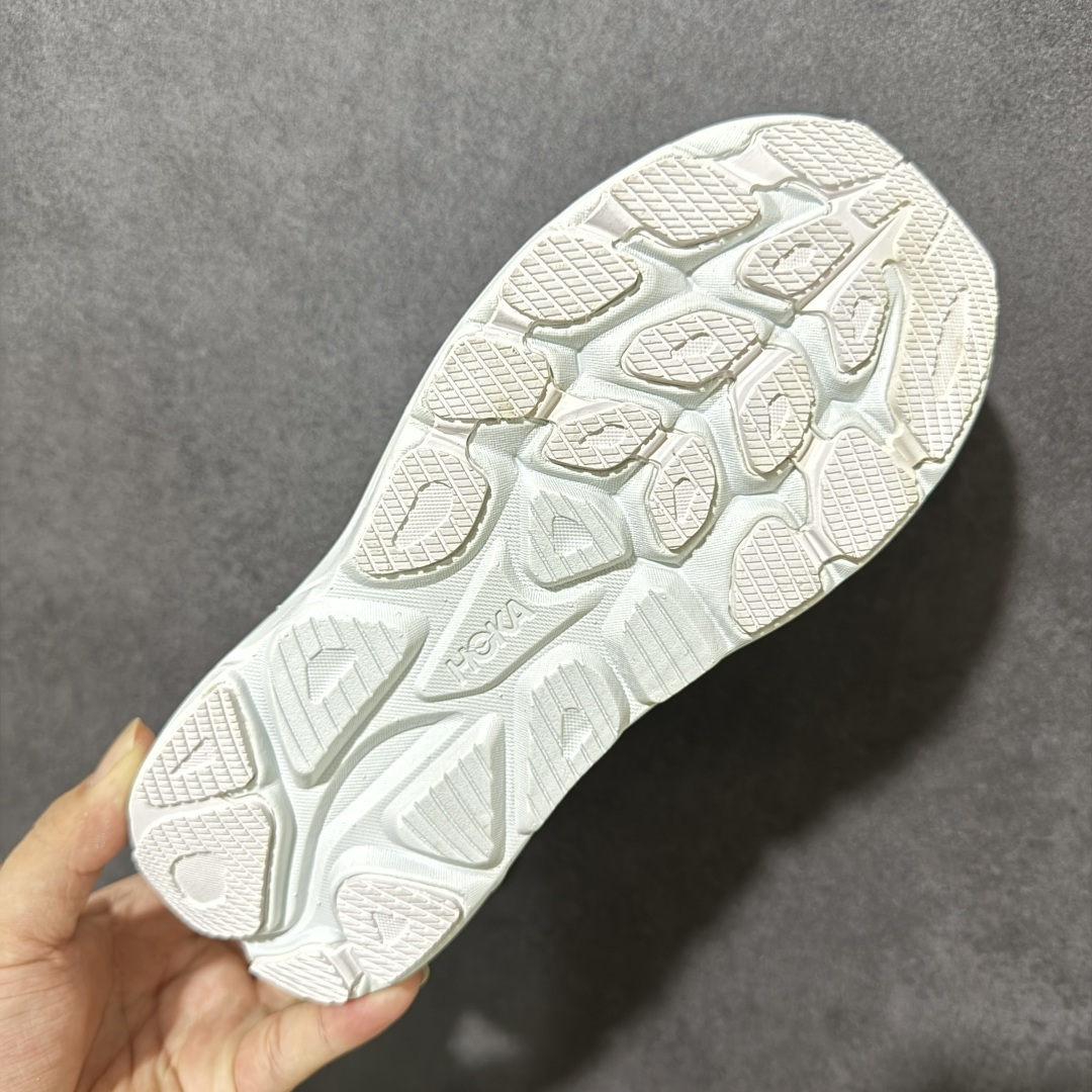 HOKA M CLIFTON 10 轻量低帮户外越野跑鞋 户外山脉越野轻量运动跑鞋 鞋面用轻的无缝架构 鞋带用了弹性不易