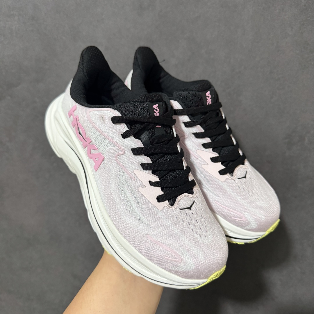 HOKA M CLIFTON 10 合集 轻量低帮户外越野跑鞋 户外山脉越野轻量运动跑鞋 鞋面用轻的无缝架构 鞋带用了弹