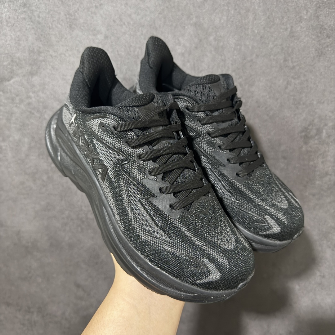 HOKA M CLIFTON 10 合集 轻量低帮户外越野跑鞋 户外山脉越野轻量运动跑鞋 鞋面用轻的无缝架构 鞋带用了弹