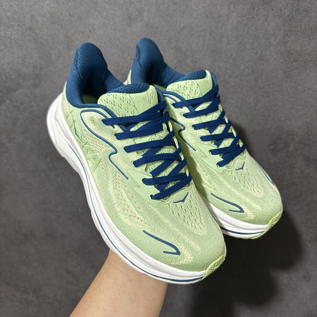 HOKA M CLIFTON 10 合集 轻量低帮户外越野跑鞋 户外山脉越野轻量运动跑鞋 鞋面用轻的无缝架构 鞋带用了弹