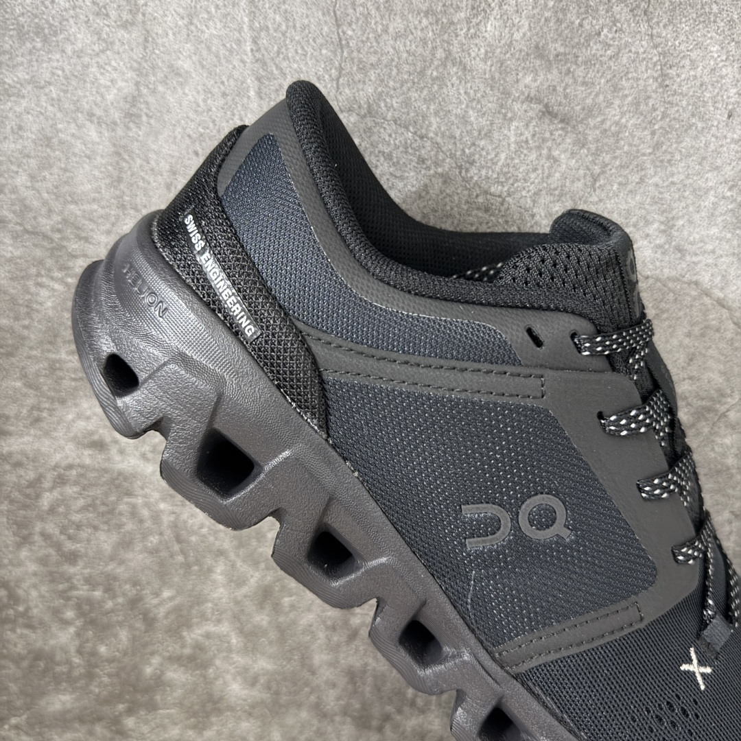 On Cloud X 5昂跑 舒适柔软 休闲 跑步鞋 On昂跑Cloud X5适合日常休闲穿着，云状结构提供柔软的缓震脚