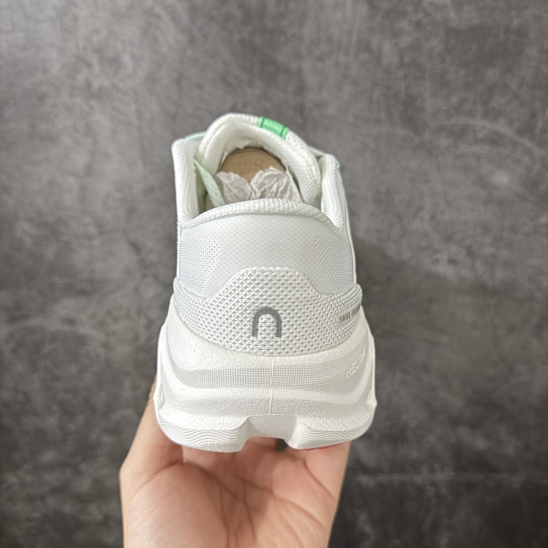 On Cloud X 5昂跑 舒适柔软 休闲 跑步鞋 On昂跑Cloud X5适合日常休闲穿着，云状结构提供柔软的缓震脚