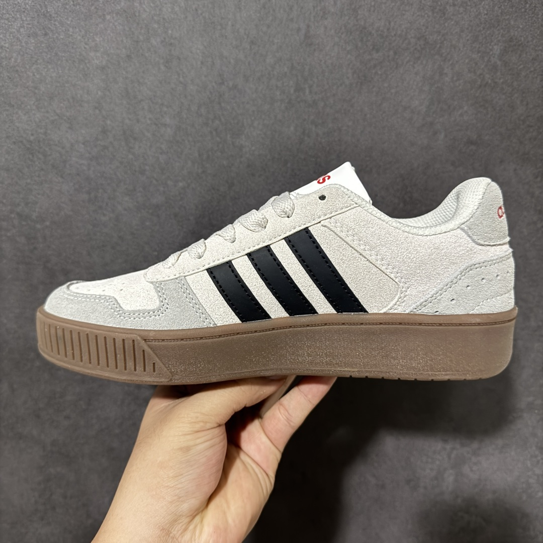 Adidas D-PAD Classic 阿迪达斯 舒适百搭 防滑耐磨 低帮 板鞋 货号:KH8221 尺码:36 36