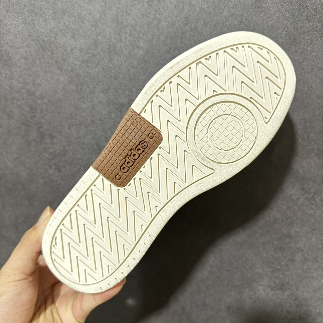 Adidas D-PAD Classic 阿迪达斯 舒适百搭 防滑耐磨 低帮 板鞋 货号:jp-8236 尺码:36 3
