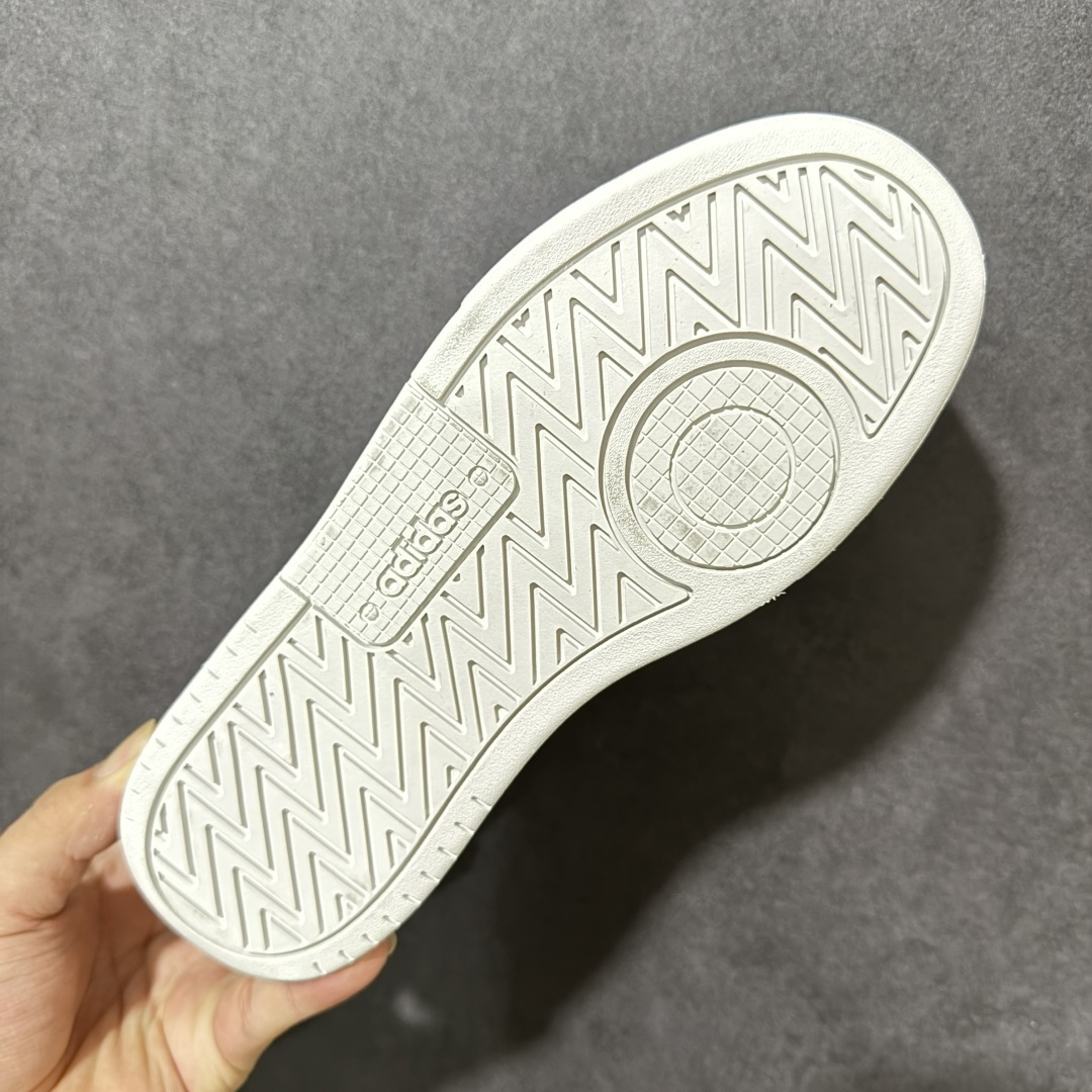 Adidas D-PAD Classic 阿迪达斯 舒适百搭 防滑耐磨 低帮 板鞋 货号:JR8327 尺码:36 36