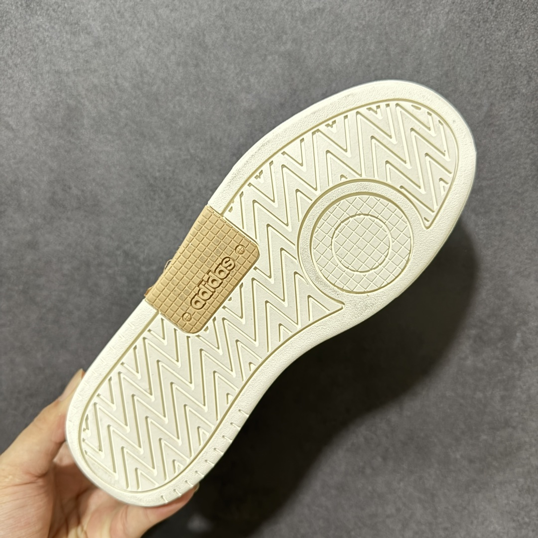 Adidas D-PAD Classic 阿迪达斯 舒适百搭 防滑耐磨 低帮 板鞋 货号:JI2551 尺码:36 36