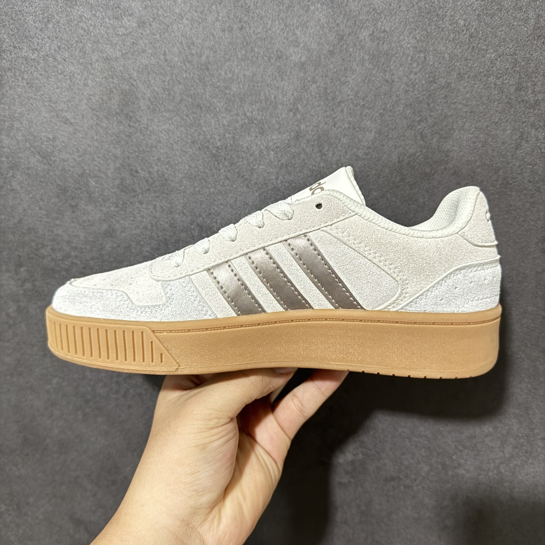 Adidas D-PAD Classic 阿迪达斯 舒适百搭 防滑耐磨 低帮 板鞋 货号:JI2548 尺码:36 36
