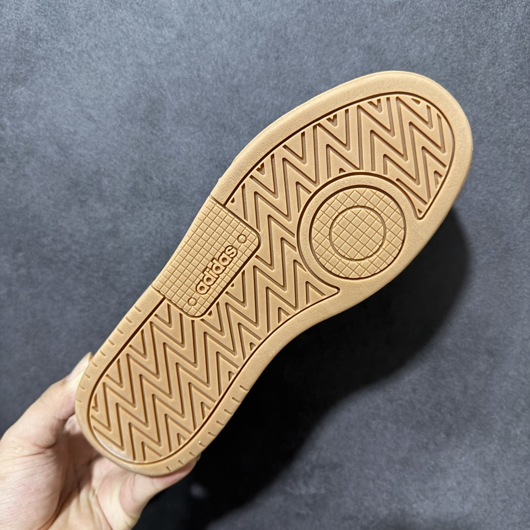Adidas D-PAD Classic 阿迪达斯 舒适百搭 防滑耐磨 低帮 板鞋 货号:JI2548 尺码:36 36