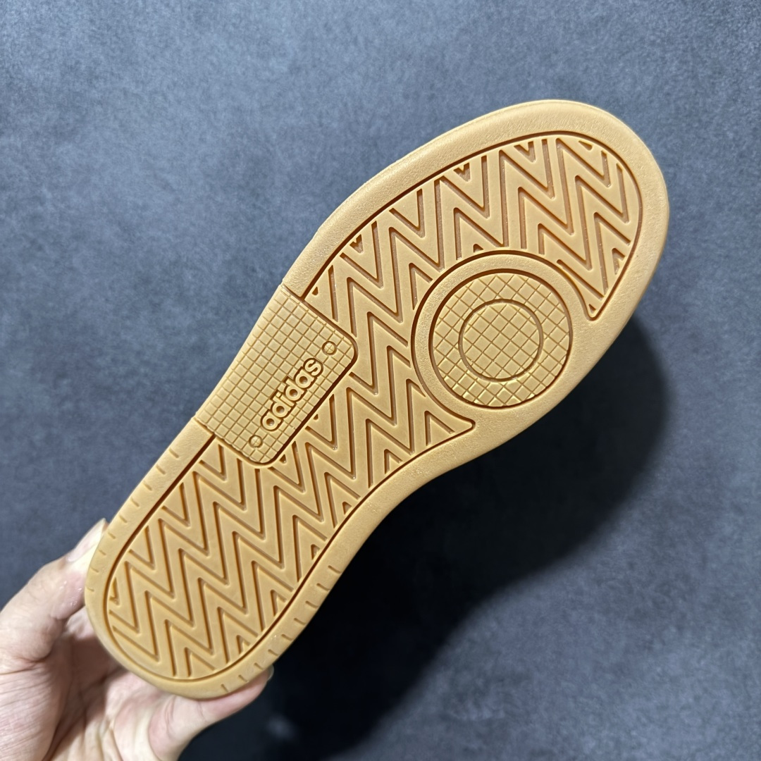 Adidas D-PAD Classic 阿迪达斯 舒适百搭 防滑耐磨 低帮 板鞋 货号:jp-8232 尺码:36 3