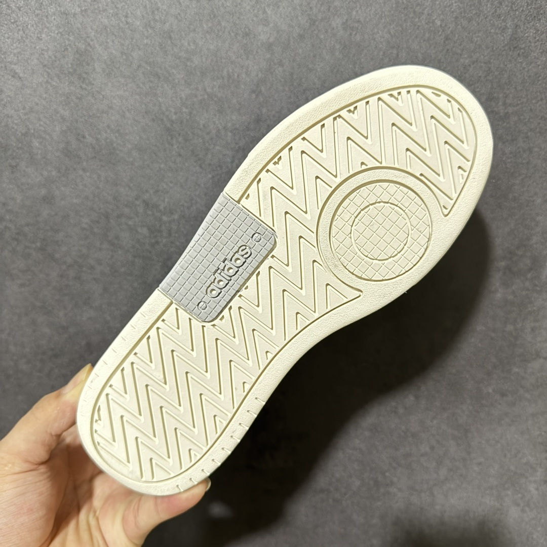 Adidas D-PAD Classic 阿迪达斯 舒适百搭 防滑耐磨 低帮 板鞋 货号:JH8811 尺码:36 36