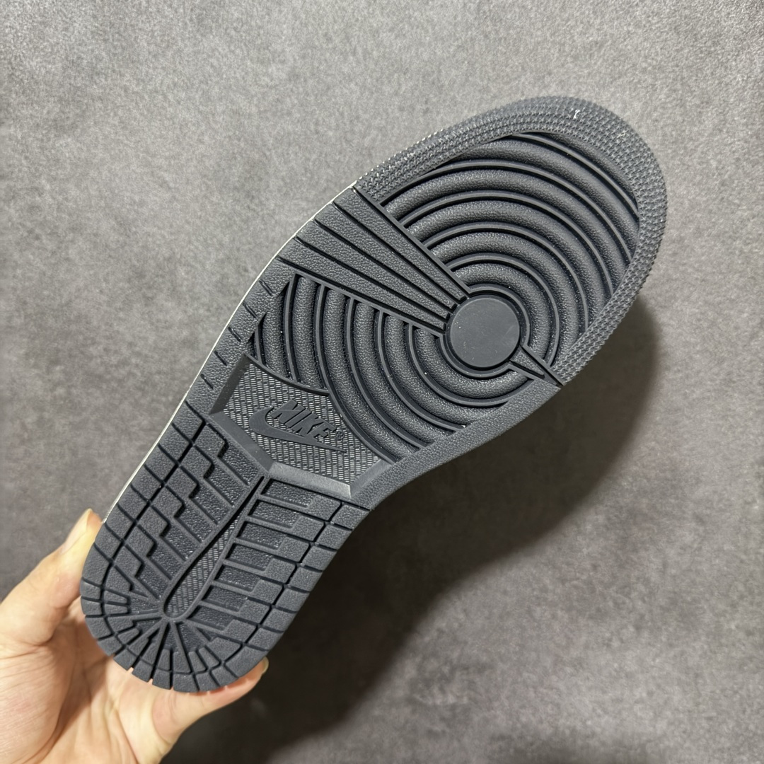 Nike Air Jordan 1 Low AJ1 乔1 耐克 低帮休闲板鞋 同步官方配色 货号:JA4395 041 