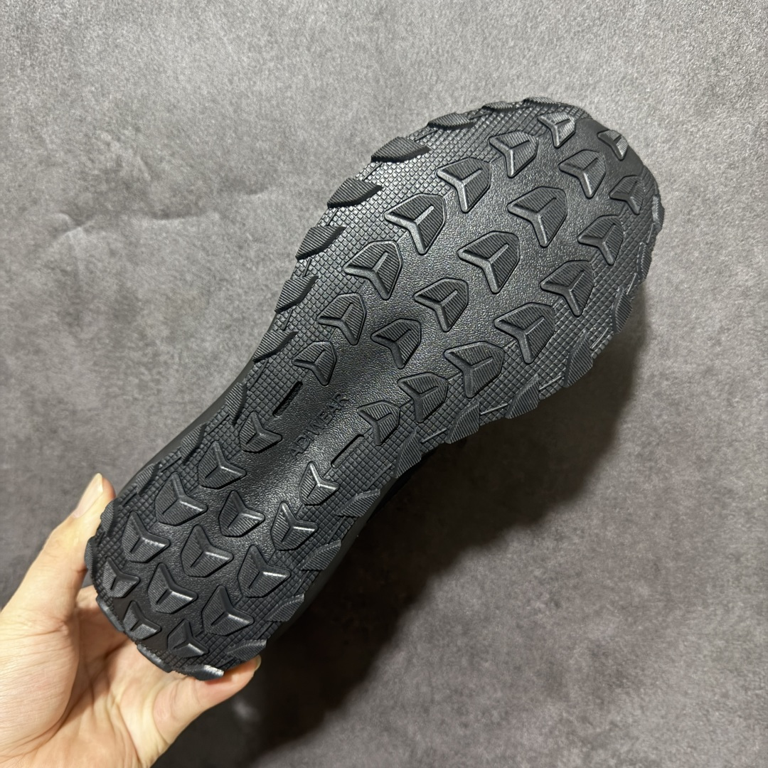 Adidas Runfalcon 6 ATR M 阿迪达斯 舒适防滑 耐磨 低帮运动轻盈跑鞋 这款运动鞋凭借织物面料和舒