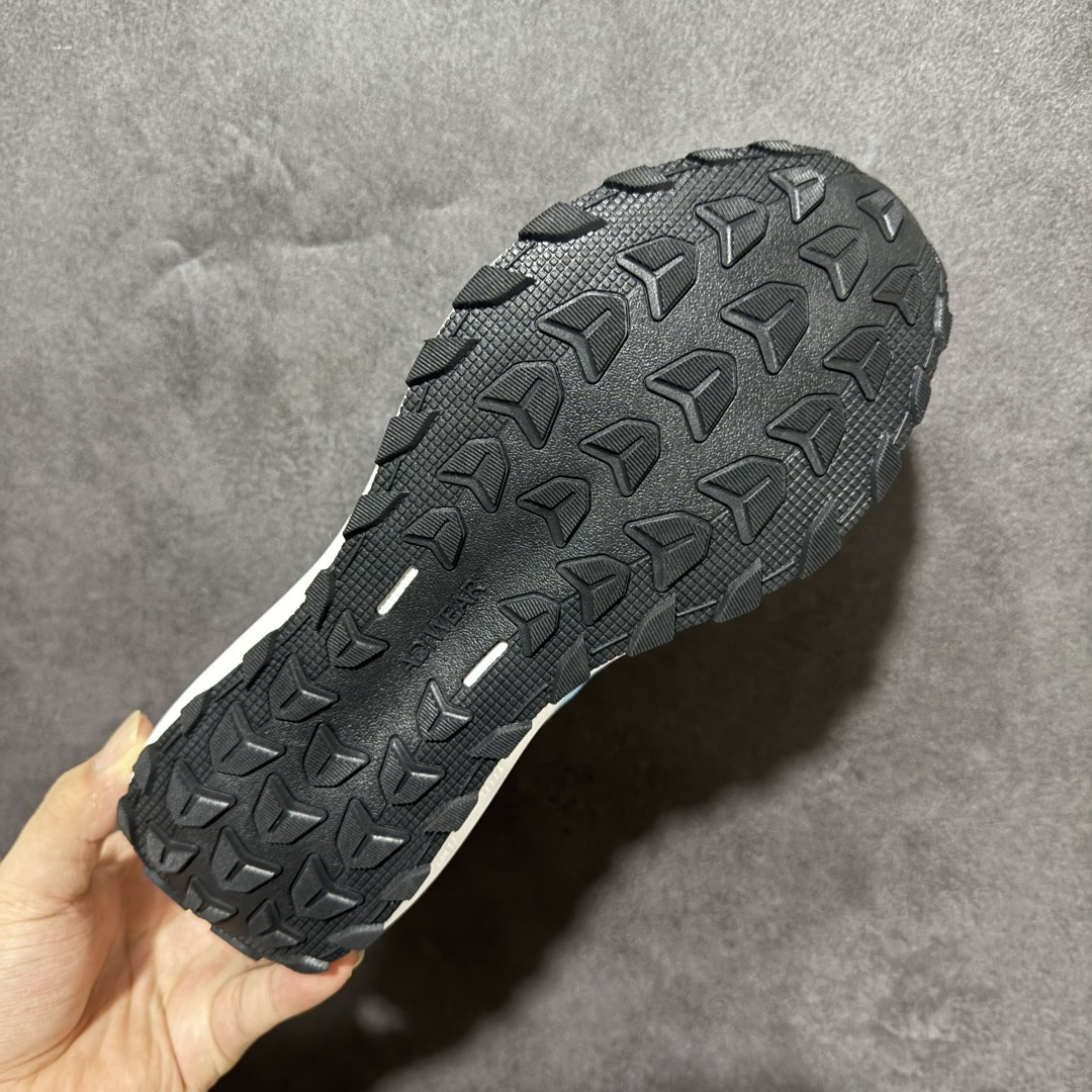 Adidas Runfalcon 6 ATR M 阿迪达斯 舒适防滑 耐磨 低帮运动轻盈跑鞋 这款运动鞋凭借织物面料和舒