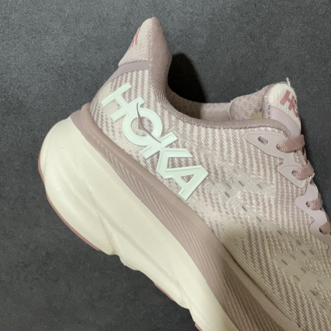 HOKA W CLIFTON PRO 轻量低帮户外越野跑鞋 户外山脉越野轻量运动跑鞋 鞋面用轻的无缝架构 鞋带用了弹性不