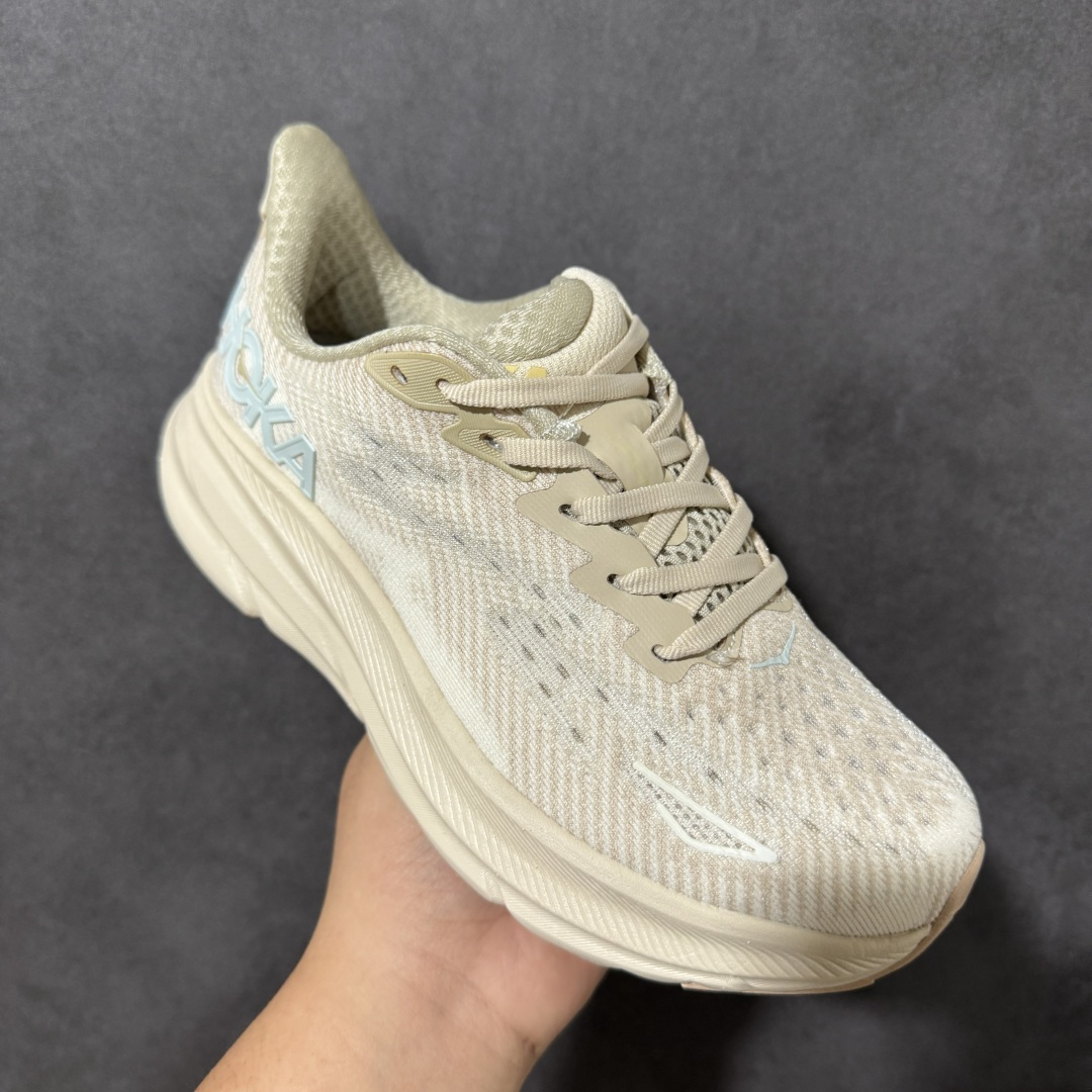 HOKA W CLIFTON PRO 轻量低帮户外越野跑鞋 户外山脉越野轻量运动跑鞋 鞋面用轻的无缝架构 鞋带用了弹性不