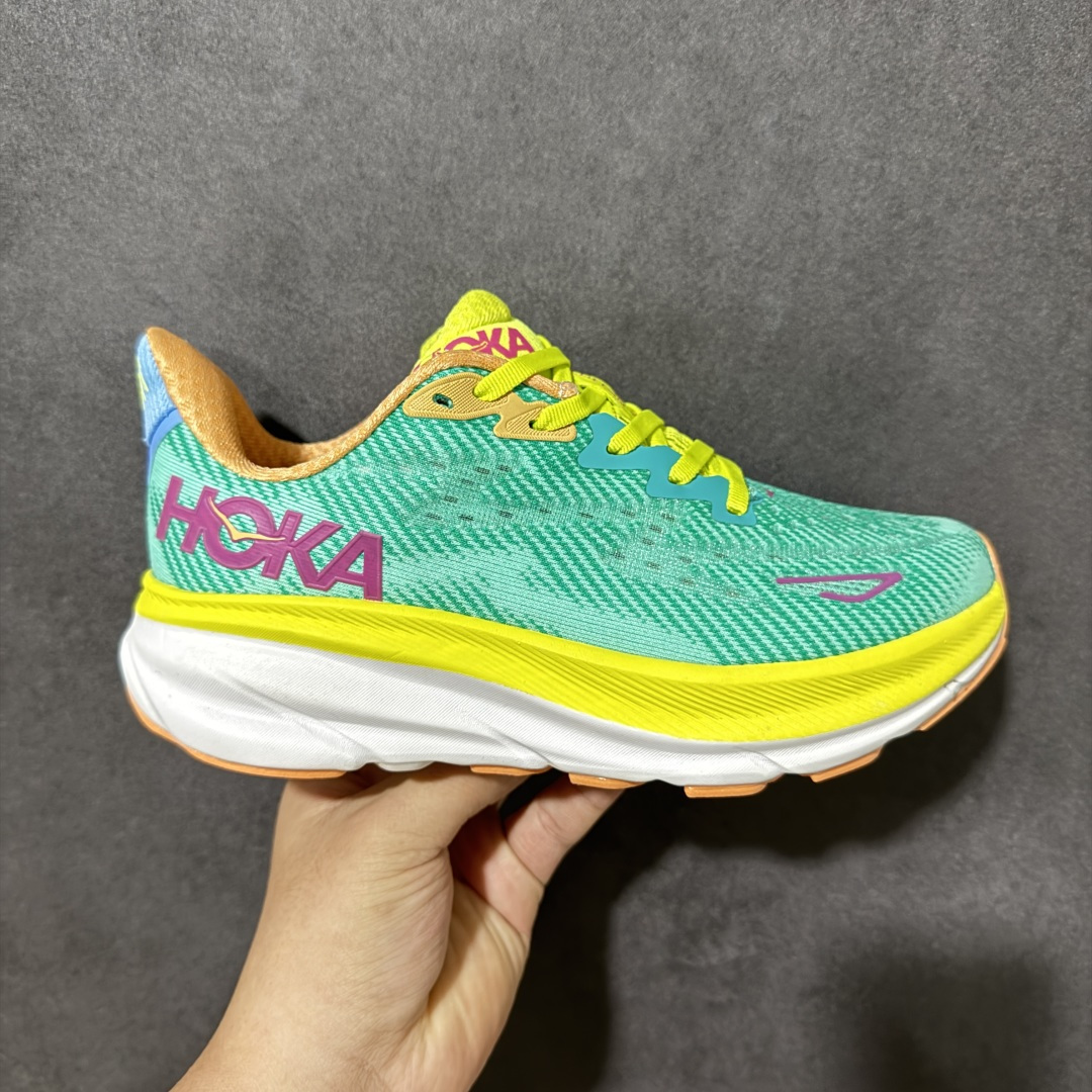 HOKA W CLIFTON PRO 轻量低帮户外越野跑鞋 户外山脉越野轻量运动跑鞋 鞋面用轻的无缝架构 鞋带用了弹性不 HOKA W CLIFTON PRO 轻量低帮户外越野跑鞋 户外山脉越野轻量运动跑鞋 鞋面用轻的无缝架构 鞋带用了弹性不