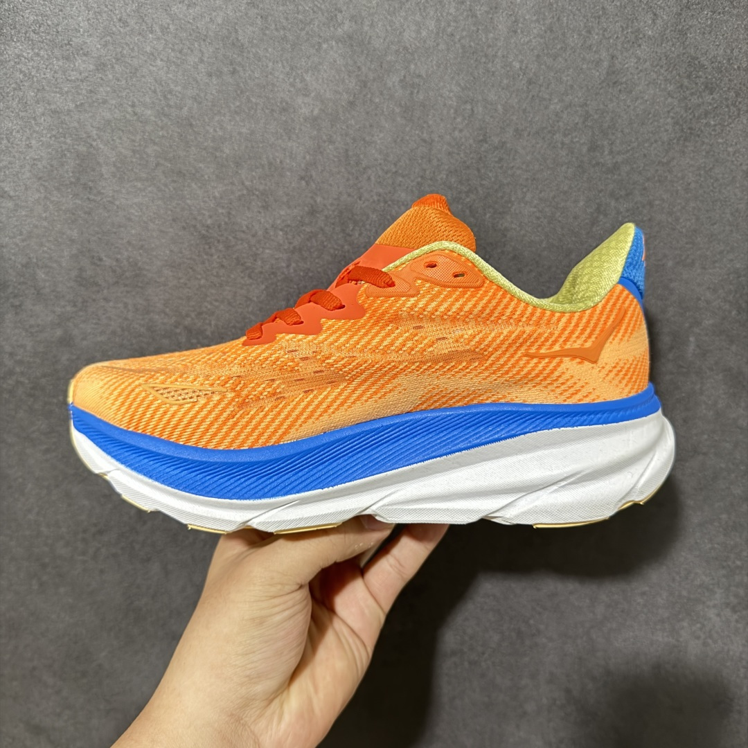 HOKA W CLIFTON PRO 轻量低帮户外越野跑鞋 户外山脉越野轻量运动跑鞋 鞋面用轻的无缝架构 鞋带用了弹性不