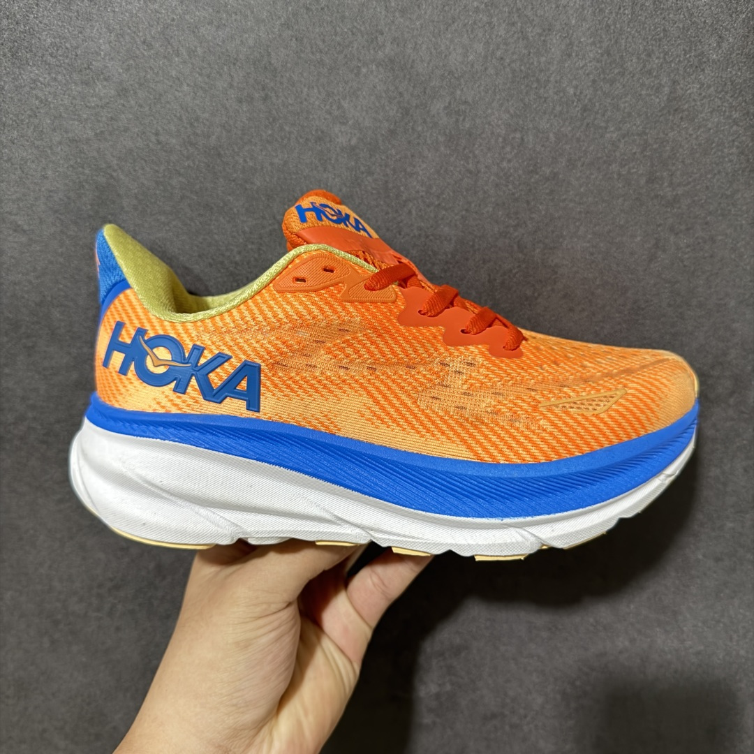 HOKA W CLIFTON PRO 轻量低帮户外越野跑鞋 户外山脉越野轻量运动跑鞋 鞋面用轻的无缝架构 鞋带用了弹性不 HOKA W CLIFTON PRO 轻量低帮户外越野跑鞋 户外山脉越野轻量运动跑鞋 鞋面用轻的无缝架构 鞋带用了弹性不