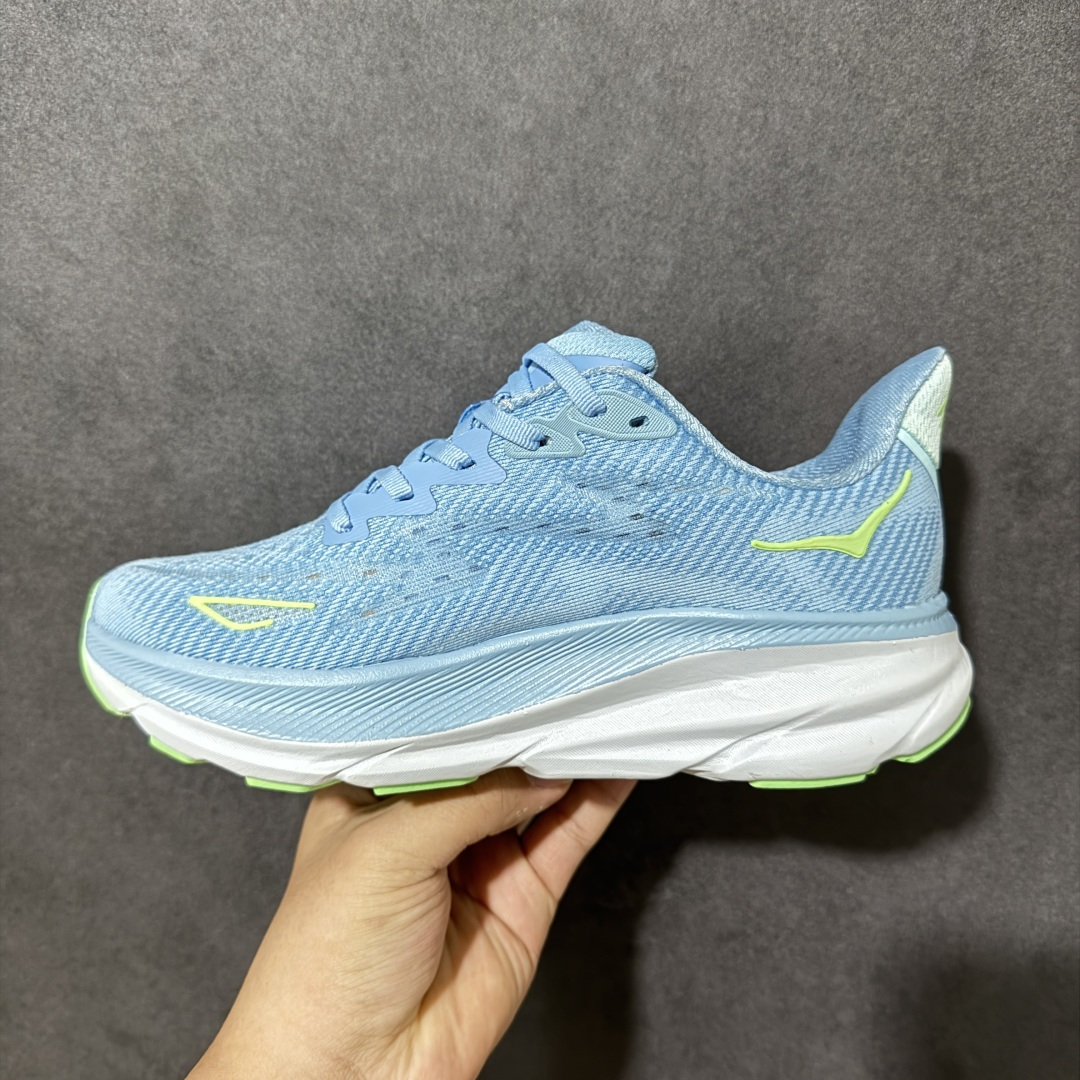 HOKA W CLIFTON PRO 轻量低帮户外越野跑鞋 户外山脉越野轻量运动跑鞋 鞋面用轻的无缝架构 鞋带用了弹性不