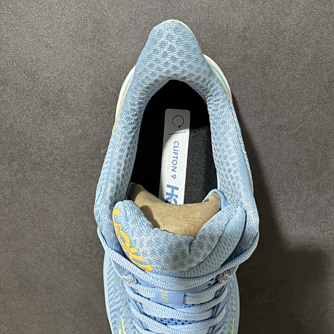 HOKA W CLIFTON PRO 轻量低帮户外越野跑鞋 户外山脉越野轻量运动跑鞋 鞋面用轻的无缝架构 鞋带用了弹性不