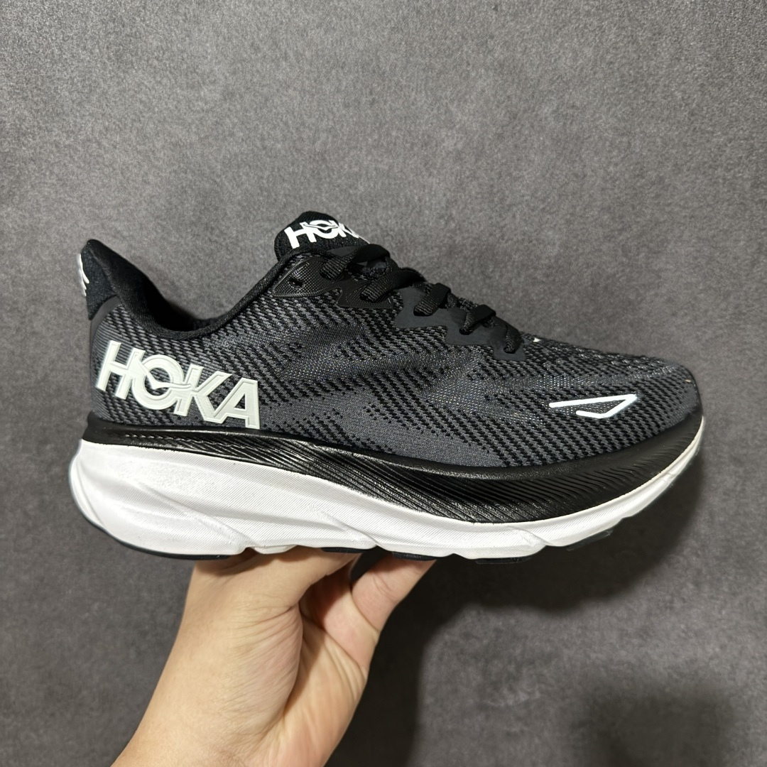 HOKA W CLIFTON PRO 轻量低帮户外越野跑鞋 户外山脉越野轻量运动跑鞋 鞋面用轻的无缝架构 鞋带用了弹性不 HOKA W CLIFTON PRO 轻量低帮户外越野跑鞋 户外山脉越野轻量运动跑鞋 鞋面用轻的无缝架构 鞋带用了弹性不