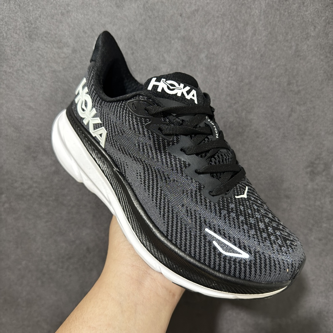 HOKA W CLIFTON PRO 轻量低帮户外越野跑鞋 户外山脉越野轻量运动跑鞋 鞋面用轻的无缝架构 鞋带用了弹性不