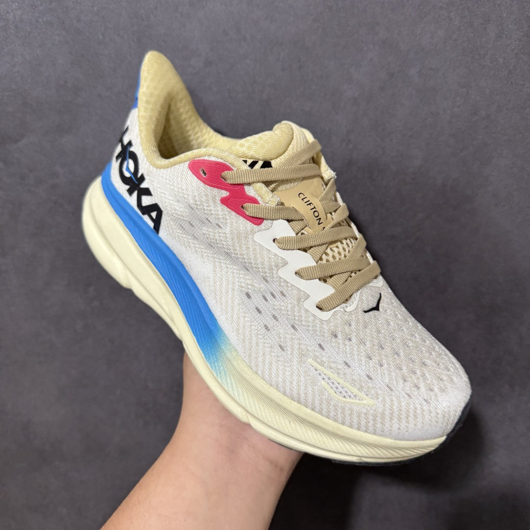 HOKA W CLIFTON PRO 轻量低帮户外越野跑鞋 户外山脉越野轻量运动跑鞋 鞋面用轻的无缝架构 鞋带用了弹性不