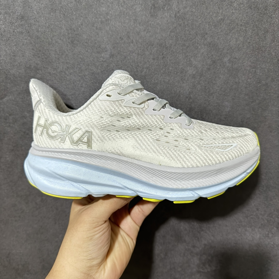 HOKA W CLIFTON PRO 轻量低帮户外越野跑鞋 户外山脉越野轻量运动跑鞋 鞋面用轻的无缝架构 鞋带用了弹性不 HOKA W CLIFTON PRO 轻量低帮户外越野跑鞋 户外山脉越野轻量运动跑鞋 鞋面用轻的无缝架构 鞋带用了弹性不