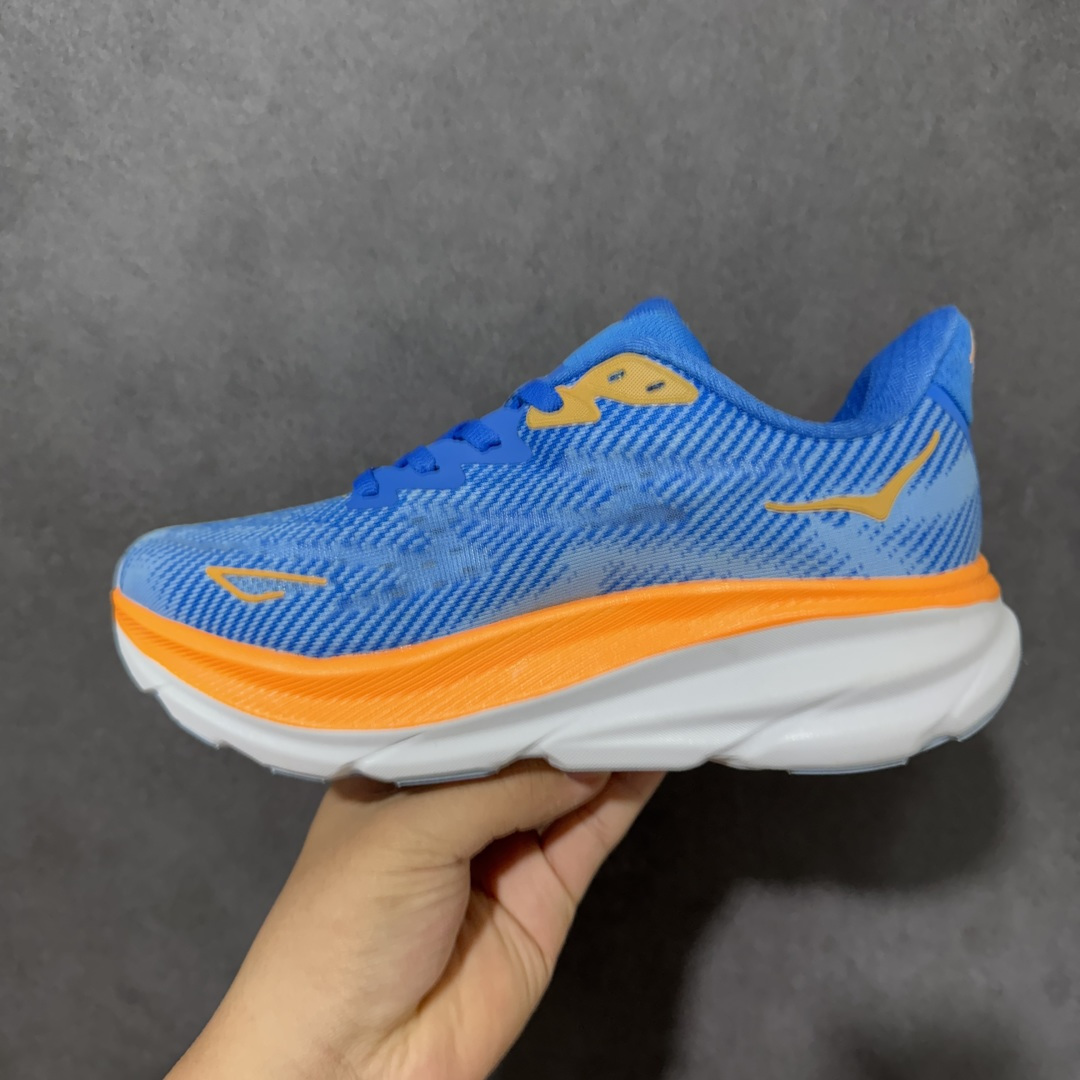 HOKA W CLIFTON PRO 轻量低帮户外越野跑鞋 户外山脉越野轻量运动跑鞋 鞋面用轻的无缝架构 鞋带用了弹性不