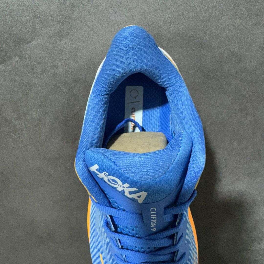 HOKA W CLIFTON PRO 轻量低帮户外越野跑鞋 户外山脉越野轻量运动跑鞋 鞋面用轻的无缝架构 鞋带用了弹性不