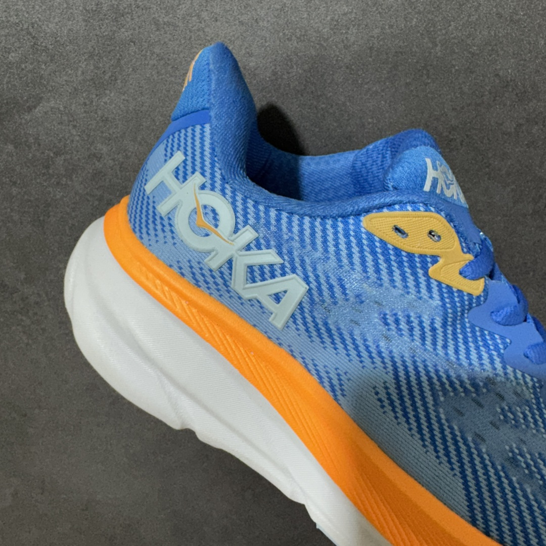 HOKA W CLIFTON PRO 轻量低帮户外越野跑鞋 户外山脉越野轻量运动跑鞋 鞋面用轻的无缝架构 鞋带用了弹性不