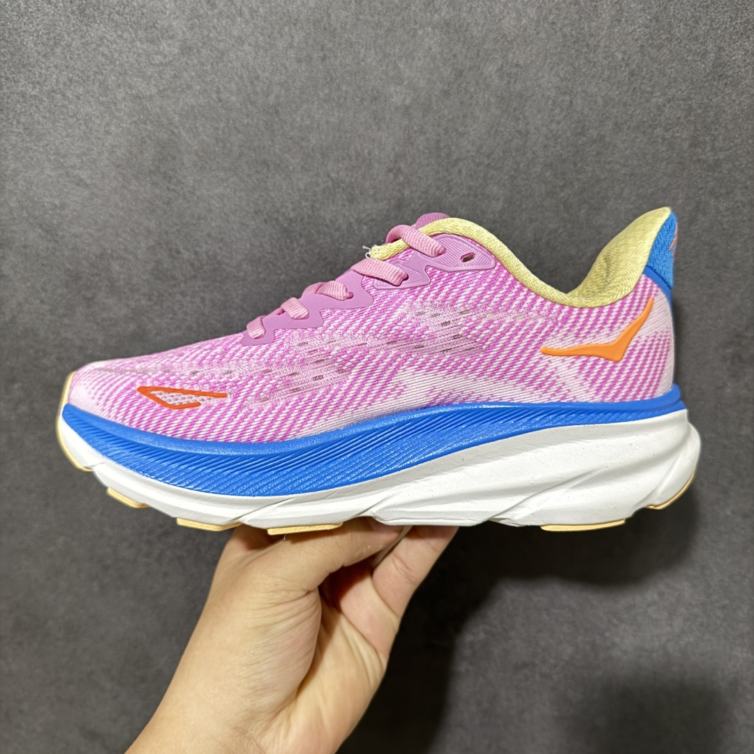 HOKA W CLIFTON PRO 9 轻量低帮户外越野跑鞋 户外山脉越野轻量运动跑鞋 鞋面用轻的无缝架构 鞋带用了弹