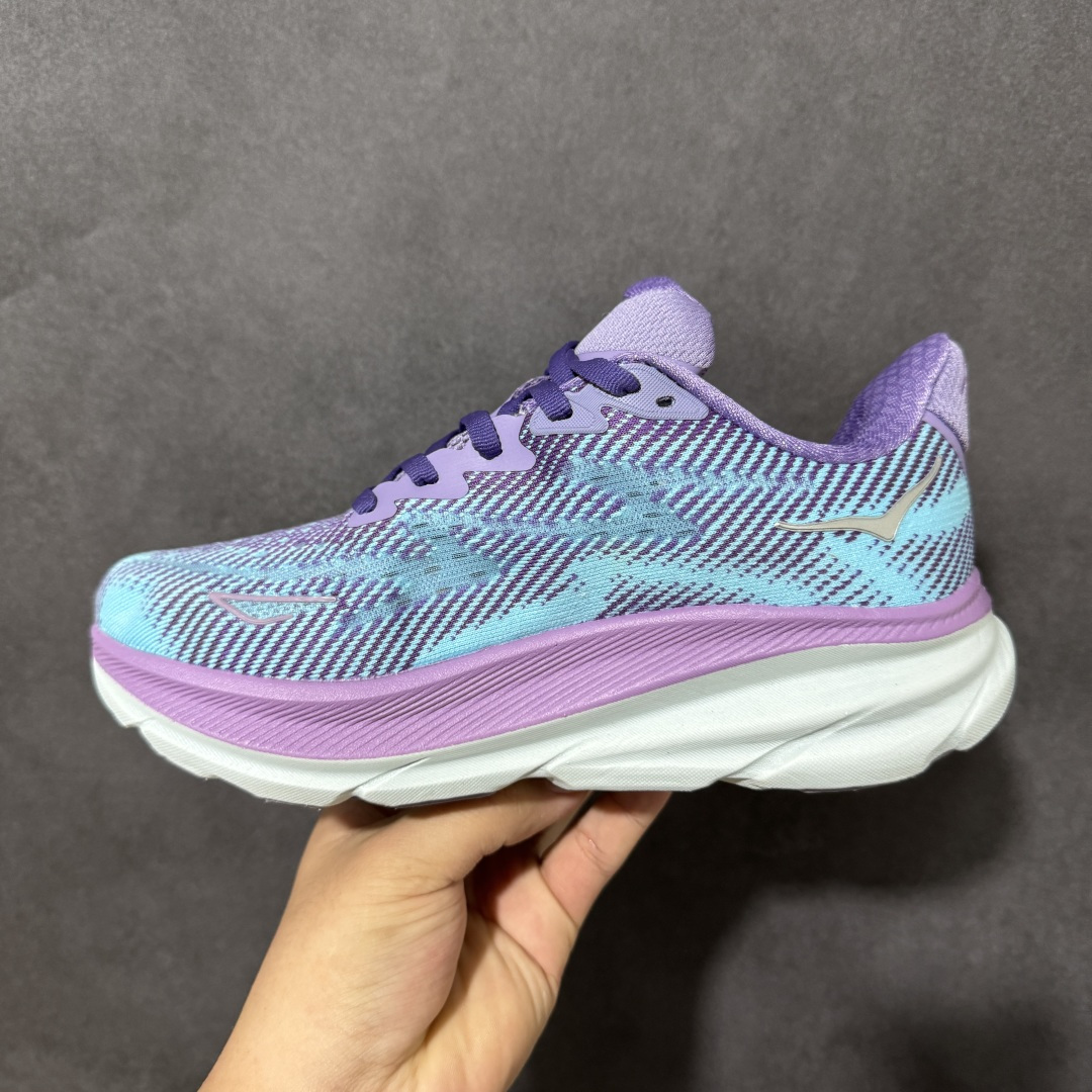 HOKA W CLIFTON PRO 9 轻量低帮户外越野跑鞋 户外山脉越野轻量运动跑鞋 鞋面用轻的无缝架构 鞋带用了弹