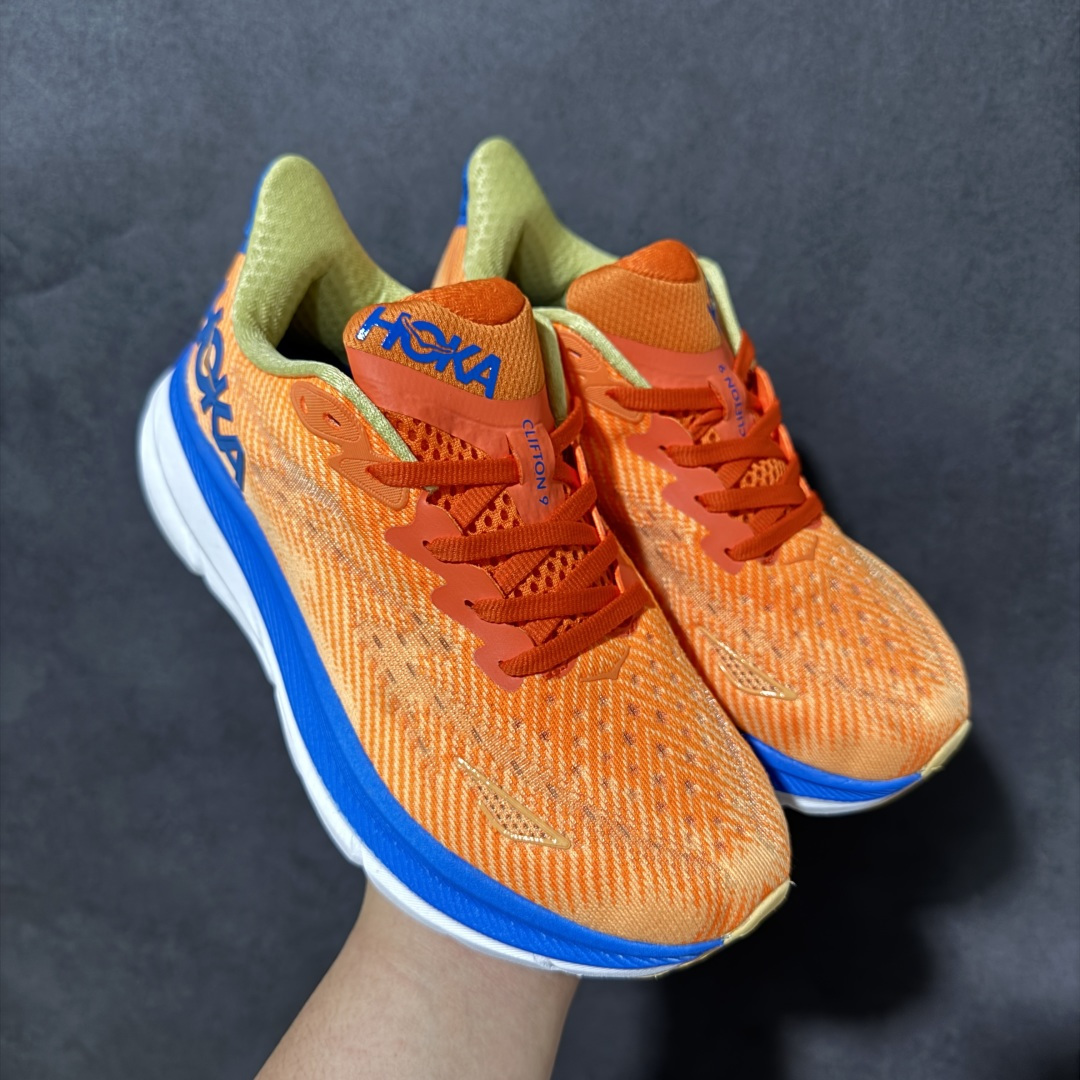 HOKA W CLIFTON PRO 9 合集 轻量低帮户外越野跑鞋 户外山脉越野轻量运动跑鞋 鞋面用轻的无缝架构 鞋带