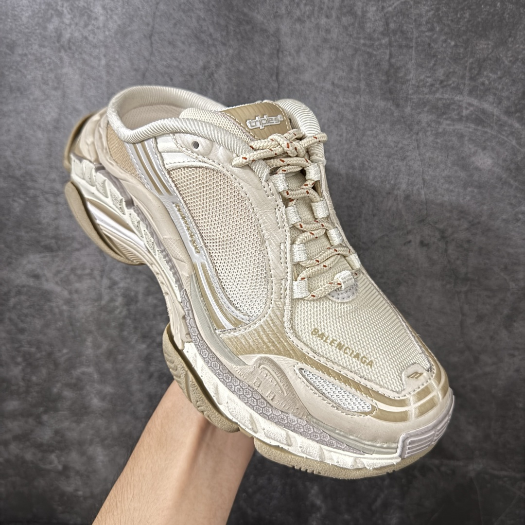 Balenciaga巴黎世家 Triple S .2 厚底系带 低帮 老爹鞋半拖 Balenciaga是由被誉为代表二十
