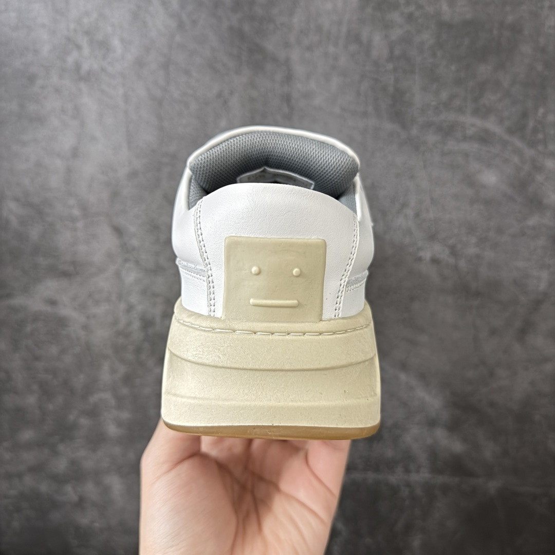 Acne Studios 2023 艾克妮魔术贴 低帮休闲小白鞋 得物热度蝉联榜首31天 海淘专供版 赵露思、杨超越、欧