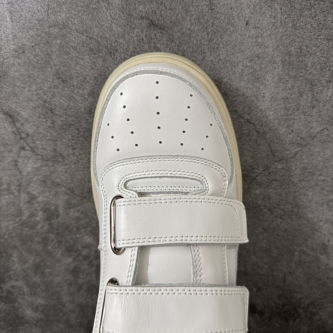 Acne Studios 2023 艾克妮魔术贴 低帮休闲小白鞋 得物热度蝉联榜首31天 海淘专供版 赵露思、杨超越、欧