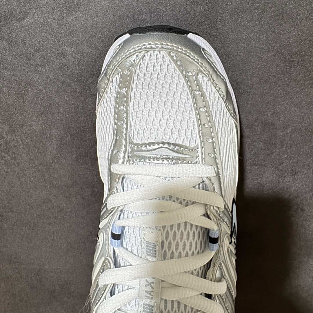 Nike Air Max Moto 2K 耐克 百搭舒适耐磨 低帮跑步鞋 货号:HQ2056-107 尺码:36 36.