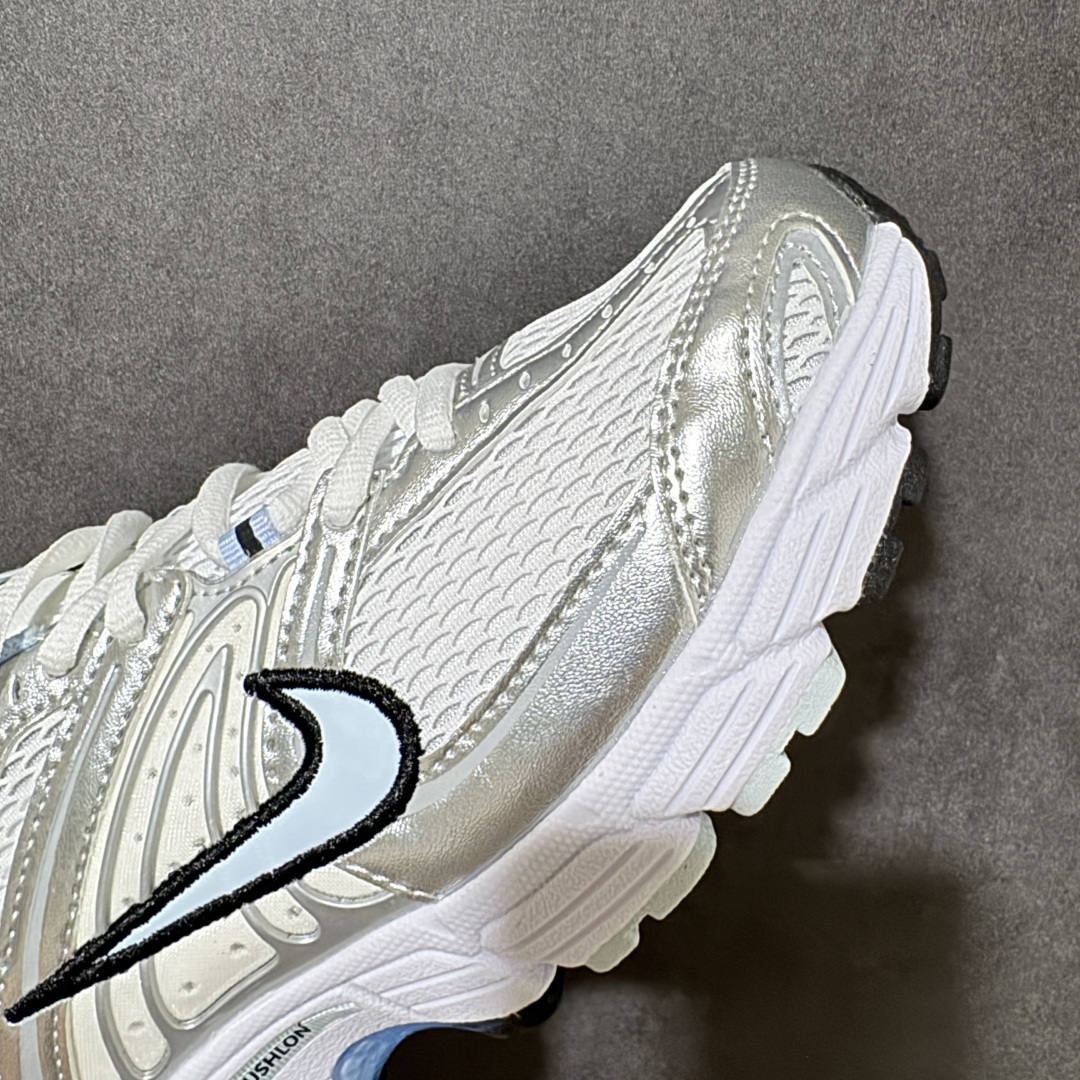 Nike Air Max Moto 2K 耐克 百搭舒适耐磨 低帮跑步鞋 货号:HQ2056-107 尺码:36 36.