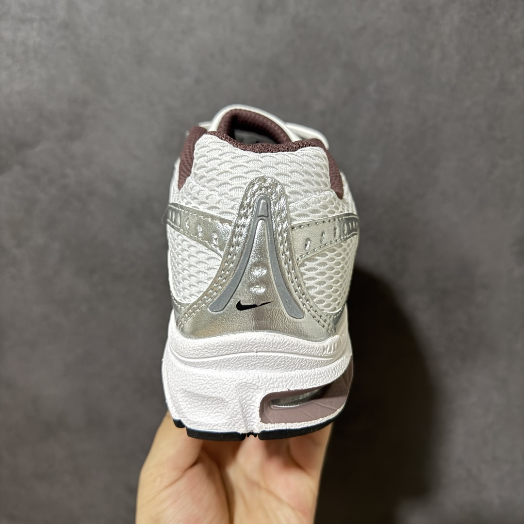 Nike Air Max Moto 2K 耐克 百搭舒适耐磨 低帮跑步鞋 货号:HQ2056-109 尺码:36 36.