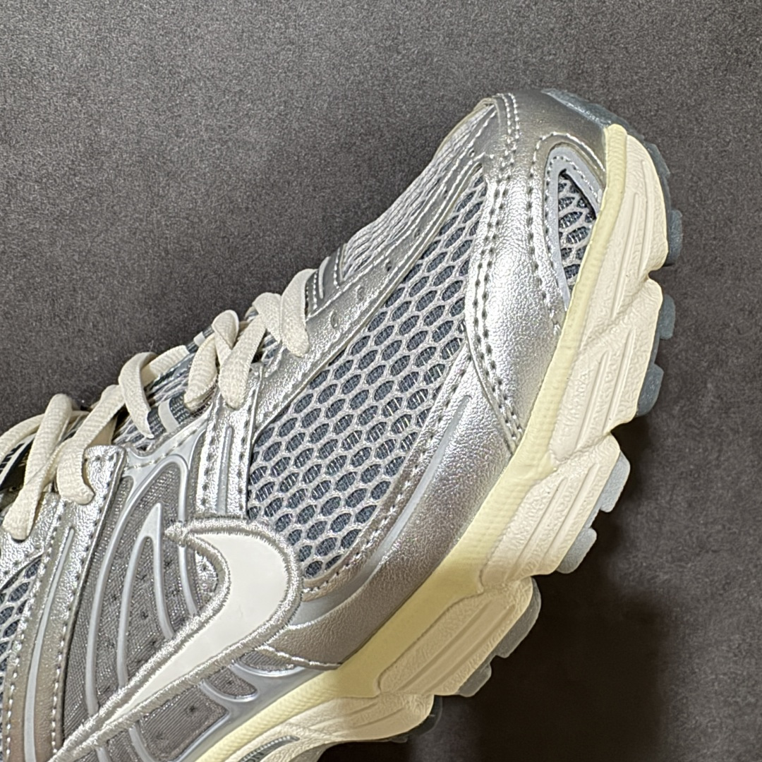 Nike Air Max Moto 2K 耐克 百搭舒适耐磨 低帮跑步鞋 货号:IQ7592 077 尺码:39-46 