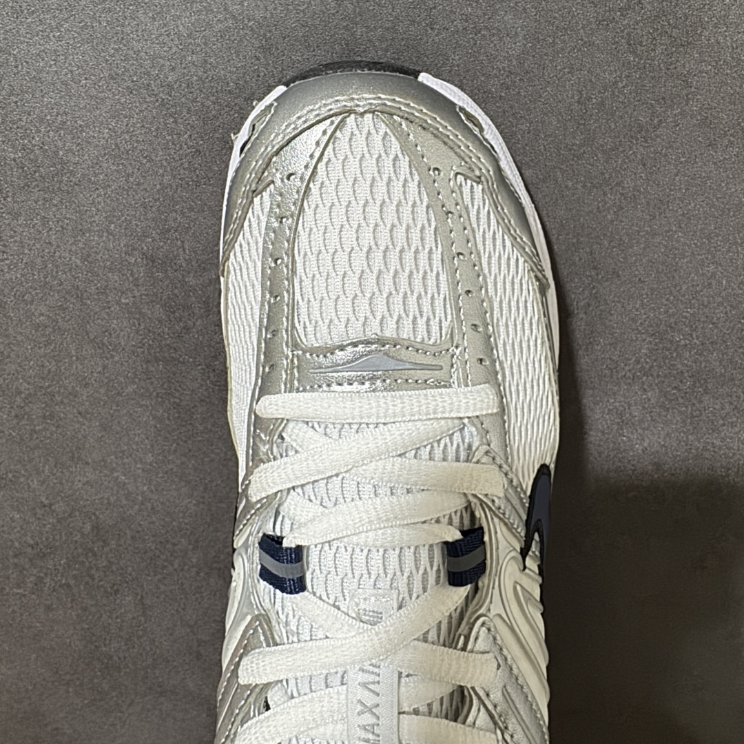 Nike Air Max Moto 2K 耐克 百搭舒适耐磨 低帮跑步鞋 货号:HQ2056 104 尺码:39-46 